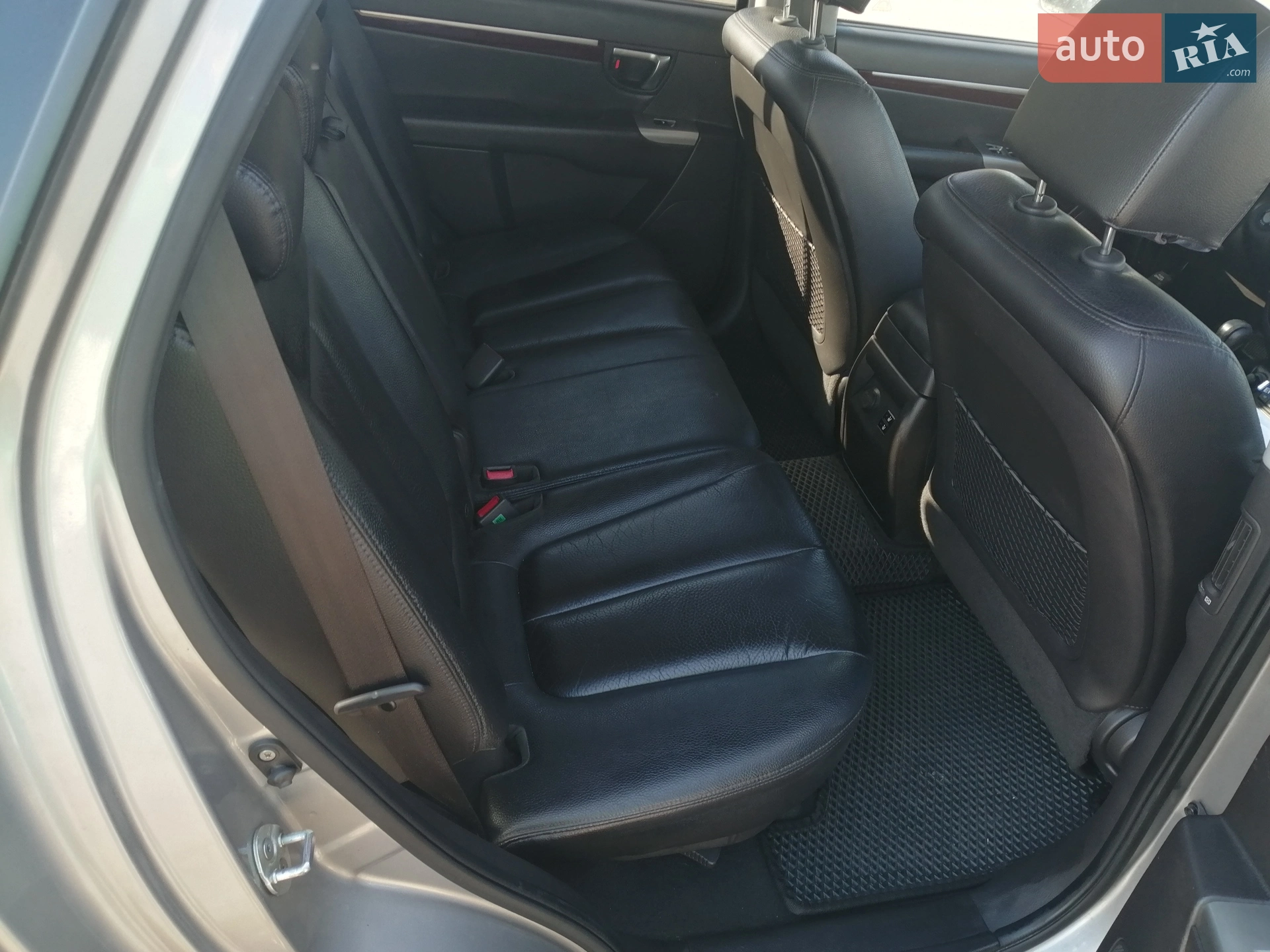 2010 Hyundai Santa Fe - мініатюра 13