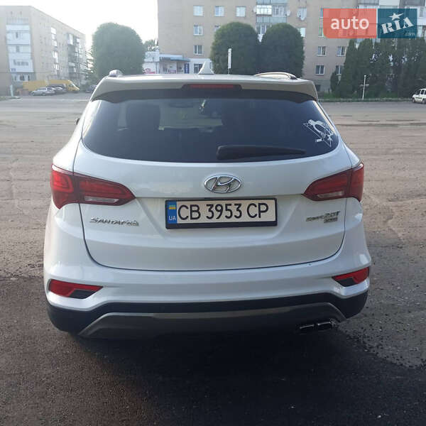 Позашляховик / Кросовер Hyundai Santa FE 2016 в Мені