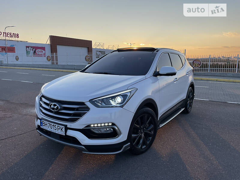 Внедорожник / Кроссовер Hyundai Santa FE 2015 в Одессе