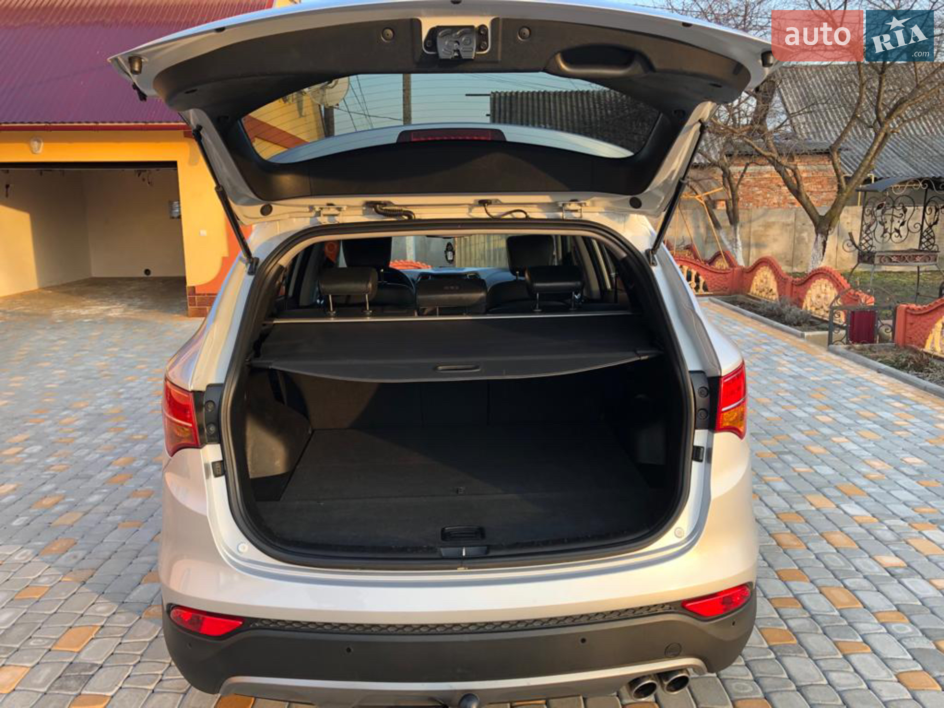 2012 Hyundai Santa Fe - мініатюра 8