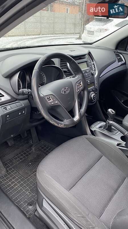 Позашляховик / Кросовер Hyundai Santa FE 2012 в Богодухіву