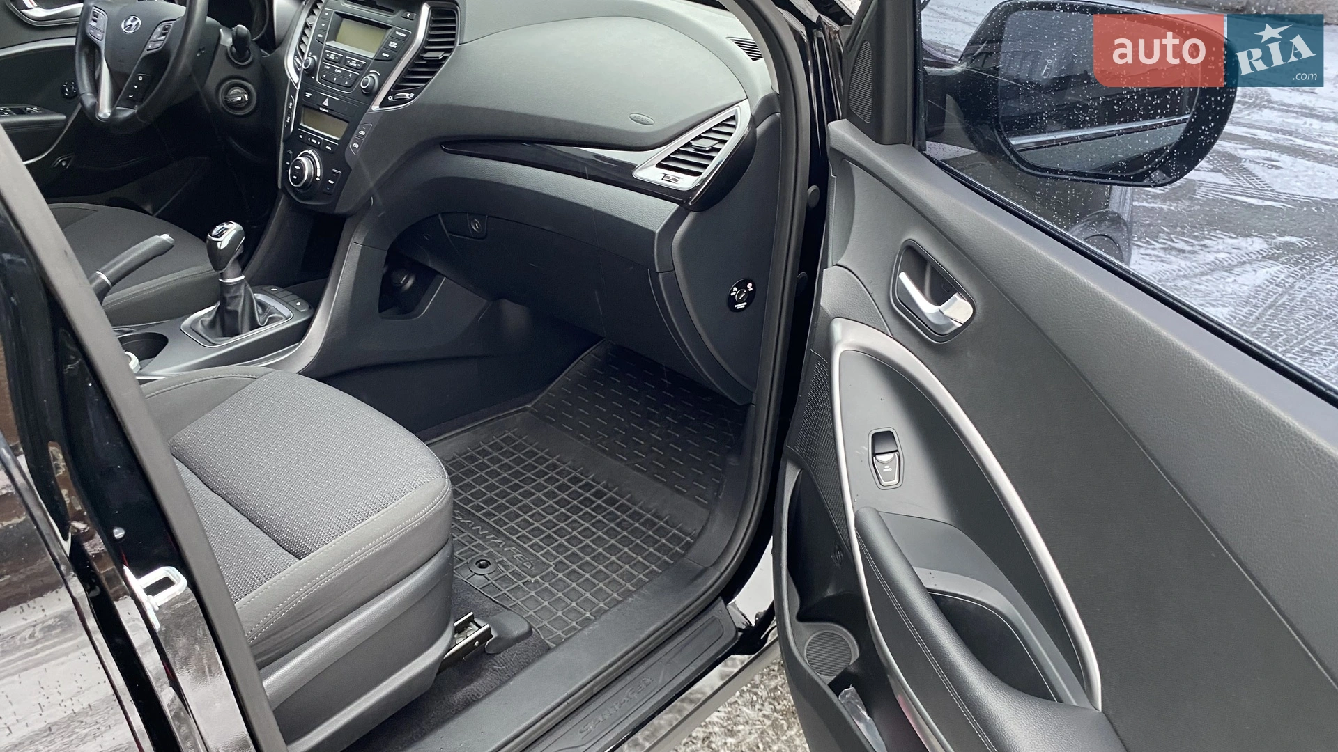 2012 Hyundai Santa Fe - мініатюра 16