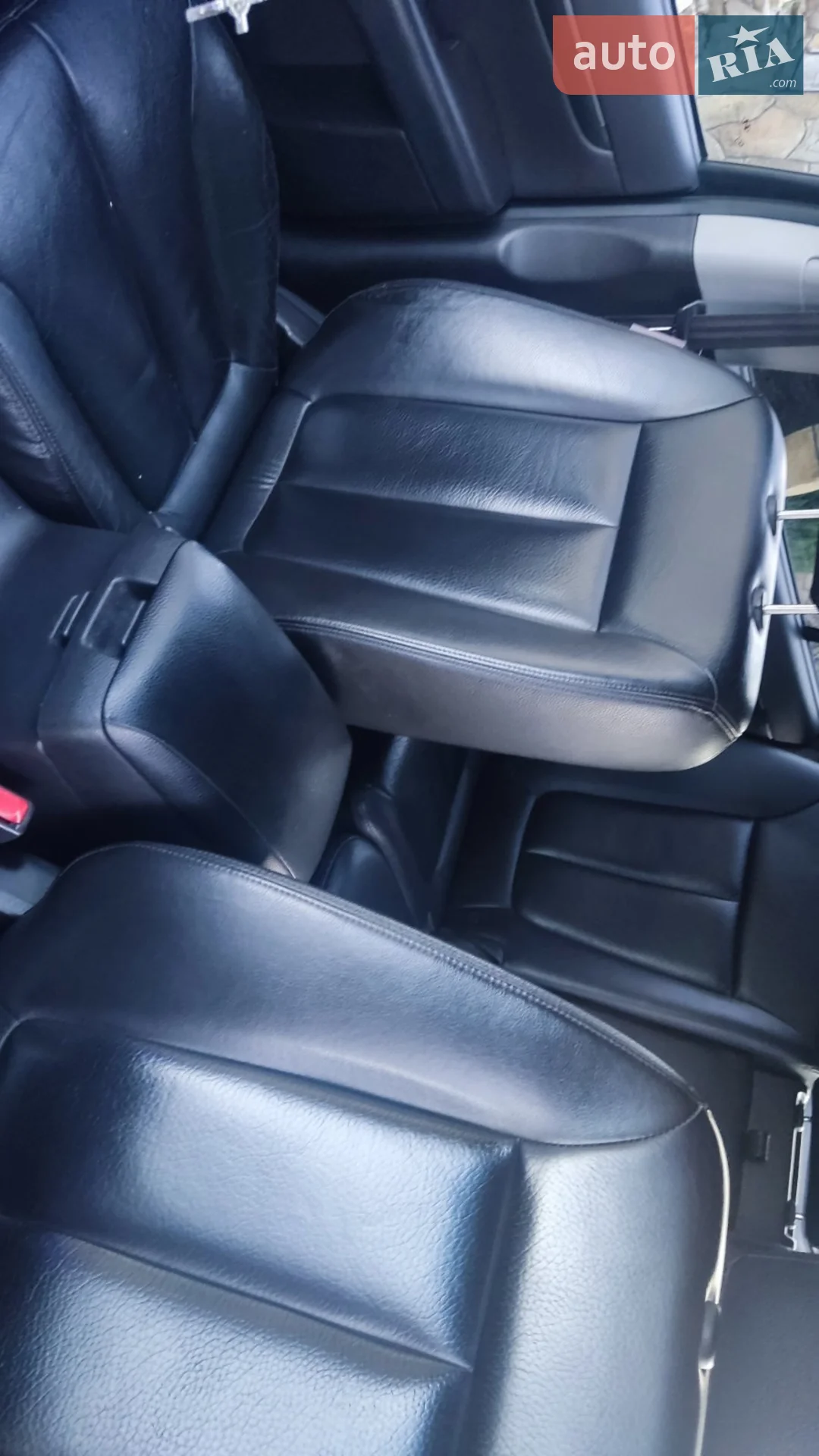 2010 Hyundai Santa Fe - мініатюра 16