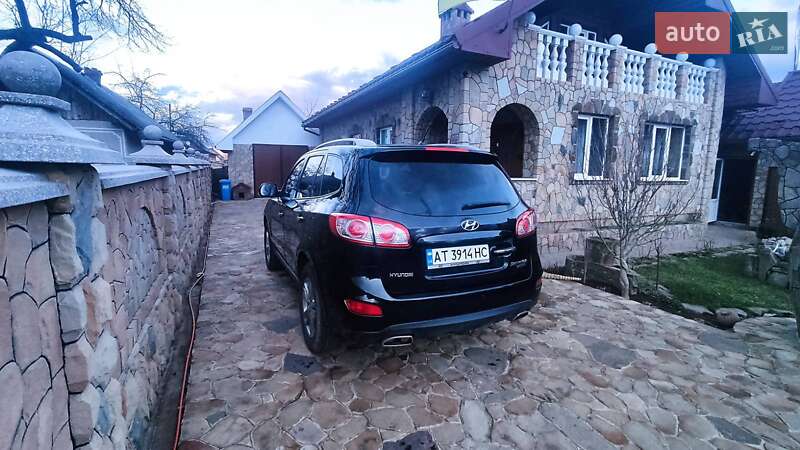 Внедорожник / Кроссовер Hyundai Santa FE 2010 в Коломые