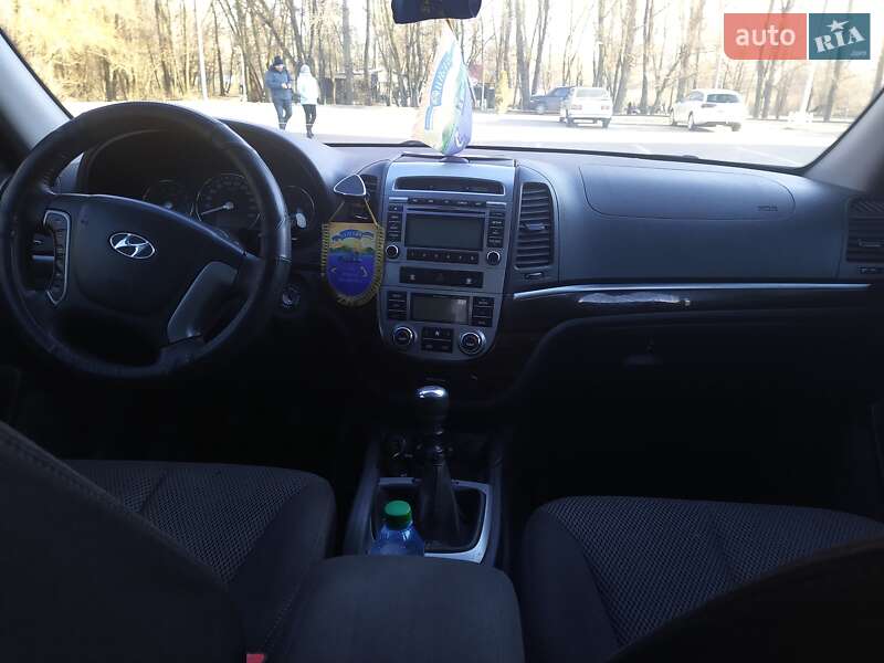 Позашляховик / Кросовер Hyundai Santa FE 2011 в Сумах