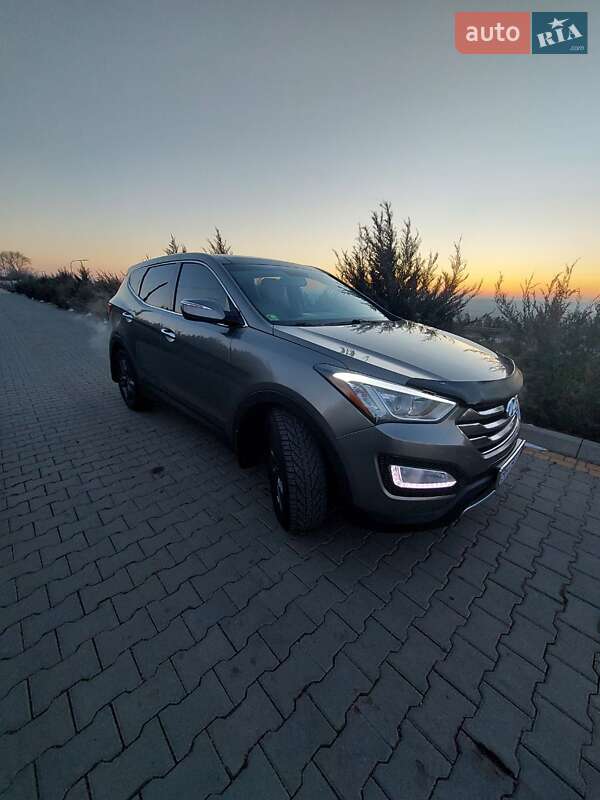 Позашляховик / Кросовер Hyundai Santa FE 2013 в Одесі
