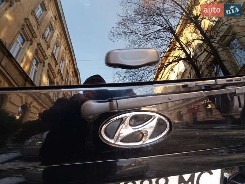 Позашляховик / Кросовер Hyundai Santa FE 2005 в Львові фото 6 Позашляховик / Кросовер Hyundai Santa FE 2005 в Львові