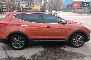 Внедорожник / Кроссовер Hyundai Santa FE 2013 в Днепре