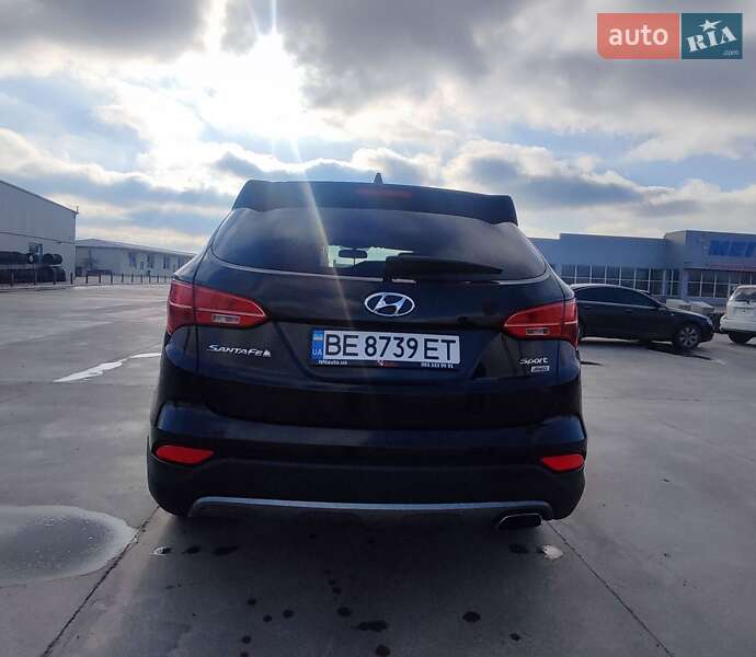 Внедорожник / Кроссовер Hyundai Santa FE 2015 в Первомайске