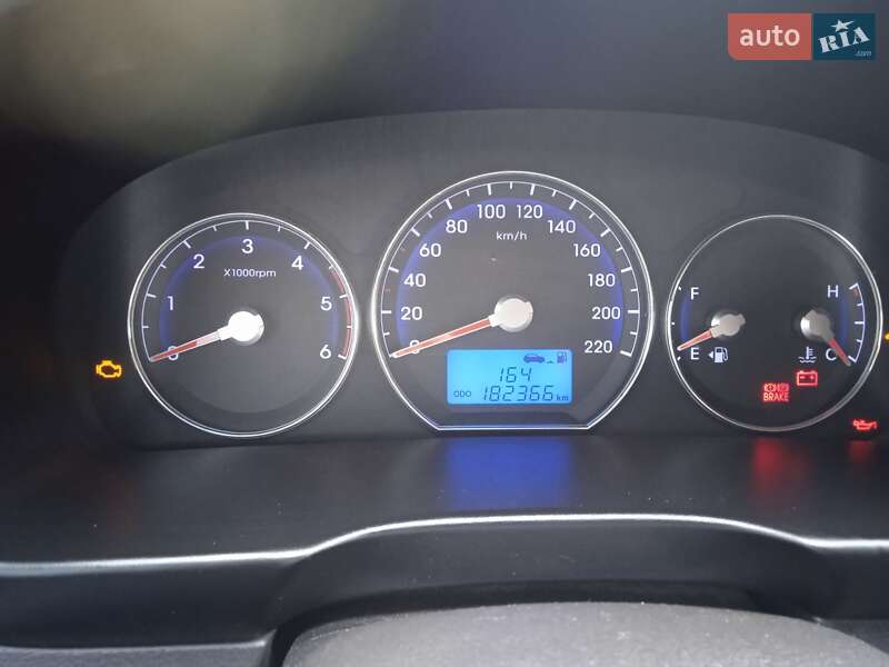 Внедорожник / Кроссовер Hyundai Santa FE 2012 в Дрогобыче фото 18 Внедорожник / Кроссовер Hyundai Santa FE 2012 в Дрогобыче