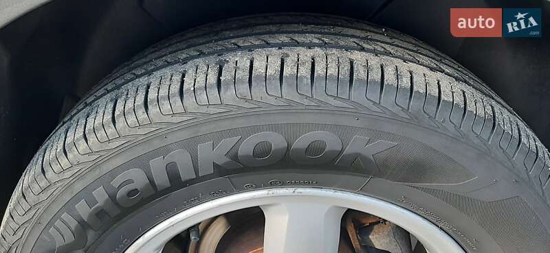 Позашляховик / Кросовер Hyundai Santa FE 2007 в Івано-Франківську