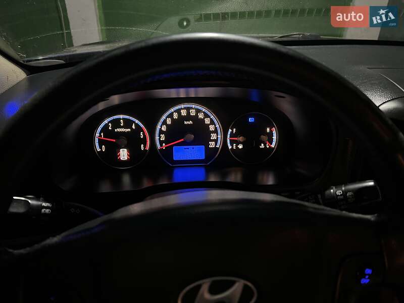 Внедорожник / Кроссовер Hyundai Santa FE 2008 в Белгороде-Днестровском