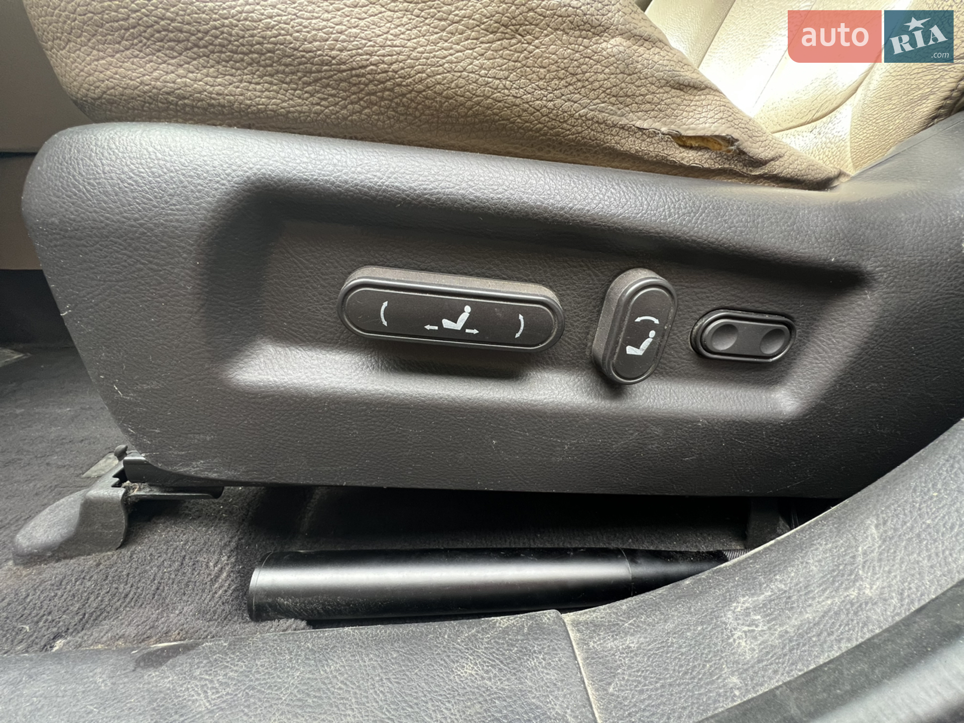 2010 Hyundai Santa Fe - мініатюра 22