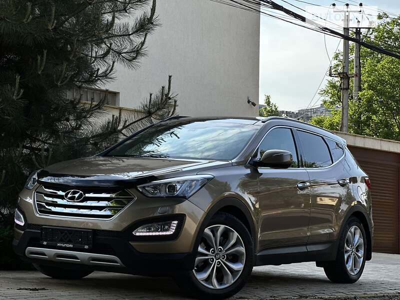 Внедорожник / Кроссовер Hyundai Santa FE 2013 в Одессе
