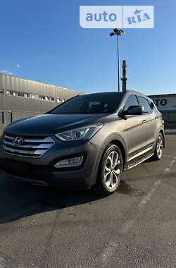 Внедорожник / Кроссовер Hyundai Santa FE 2013 в Киеве