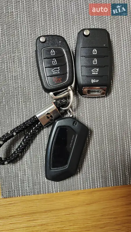 Hyundai Santa FE