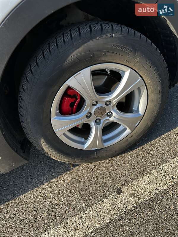 Внедорожник / Кроссовер Hyundai Santa FE 2015 в Одессе фото 9 Внедорожник / Кроссовер Hyundai Santa FE 2015 в Одессе