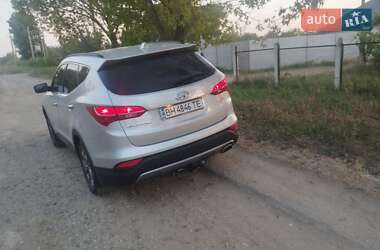 Внедорожник / Кроссовер Hyundai Santa FE 2013 в 