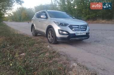 Внедорожник / Кроссовер Hyundai Santa FE 2013 в 