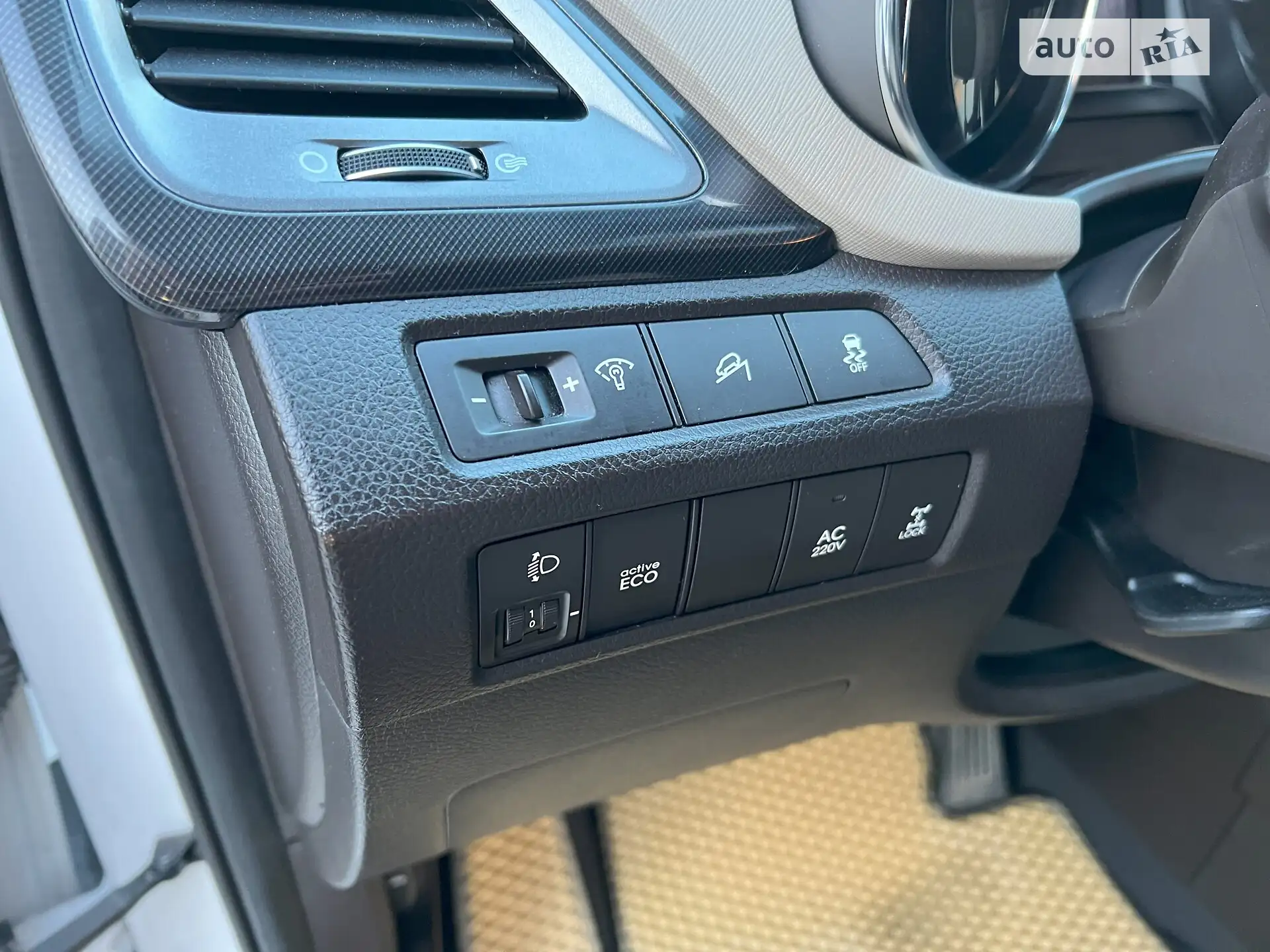 2013 Hyundai Santa Fe - мініатюра 20