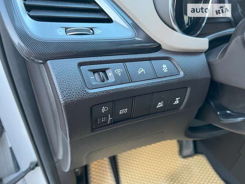 Позашляховик / Кросовер Hyundai Santa FE 2013 в Білій Церкві