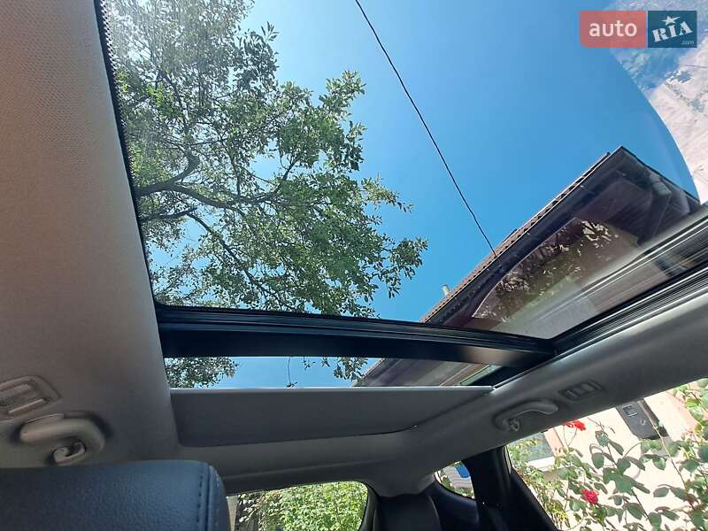 Позашляховик / Кросовер Hyundai Santa FE 2017 в Чорнобаї