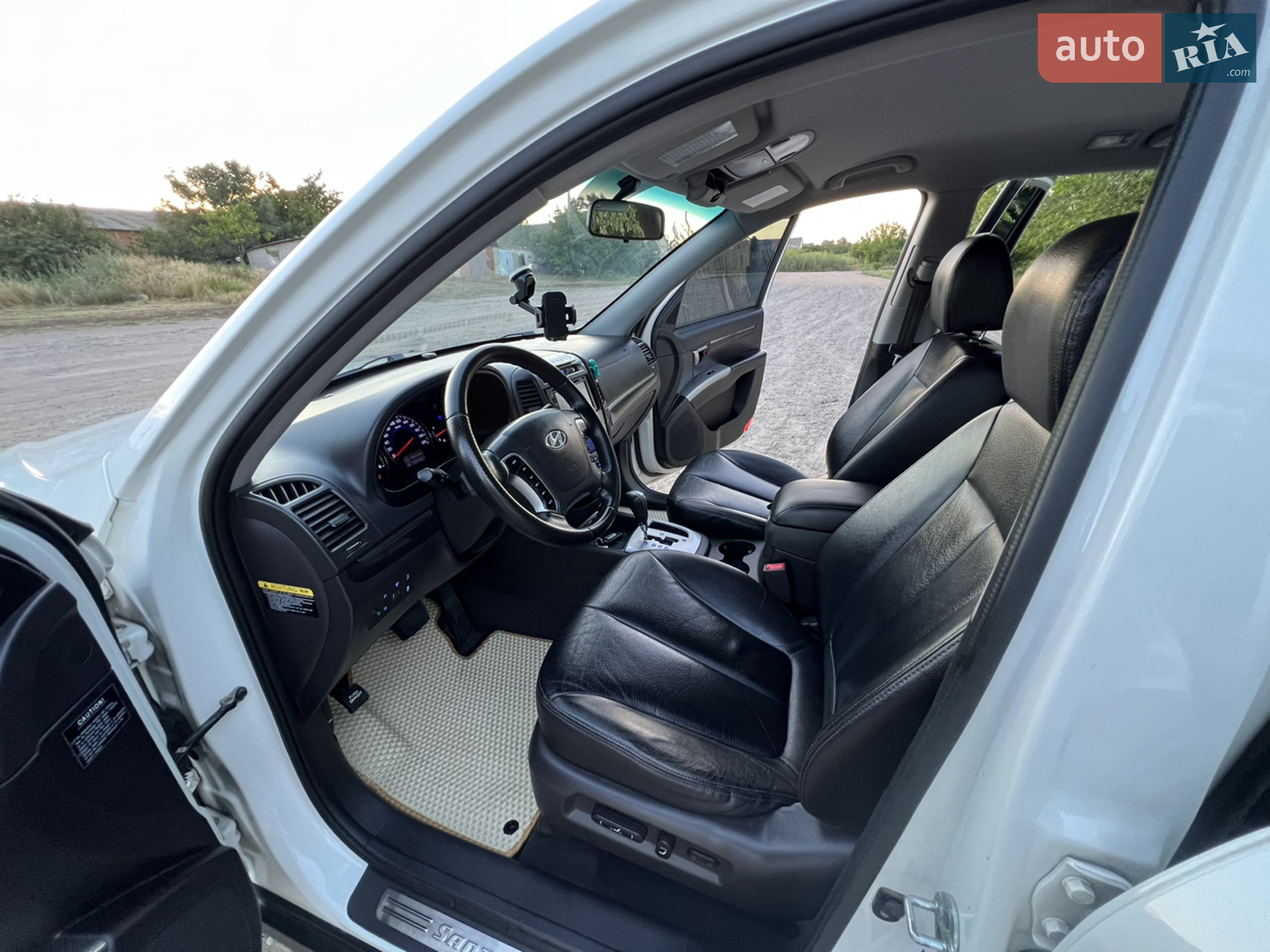 2010 Hyundai Santa Fe - мініатюра 46