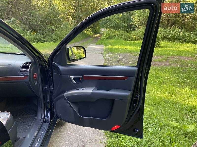 Позашляховик / Кросовер Hyundai Santa FE 2007 в Надвірній