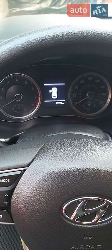 Позашляховик / Кросовер Hyundai Santa FE 2019 в Носівці