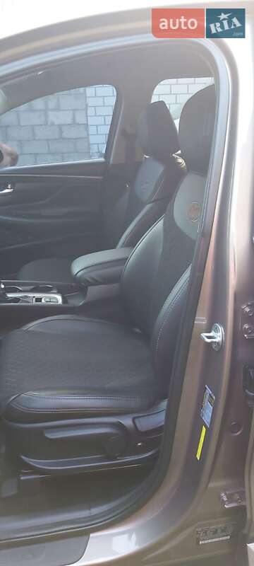 Позашляховик / Кросовер Hyundai Santa FE 2019 в Носівці