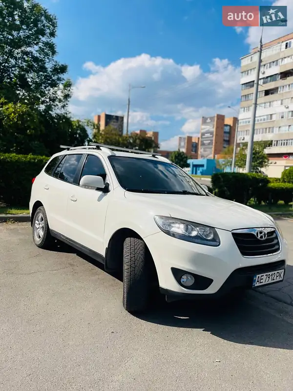Hyundai Santa FE