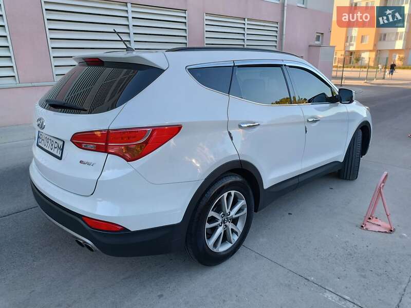 Позашляховик / Кросовер Hyundai Santa FE 2013 в Одесі