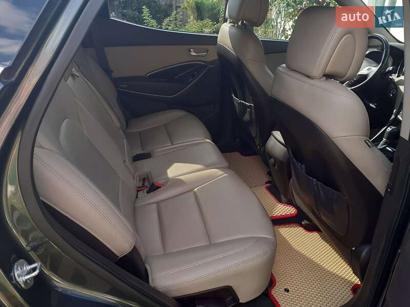 Позашляховик / Кросовер Hyundai Santa FE 2013 в Миронівці