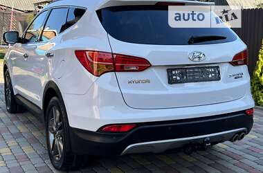 Внедорожник / Кроссовер Hyundai Santa FE 2013 в 