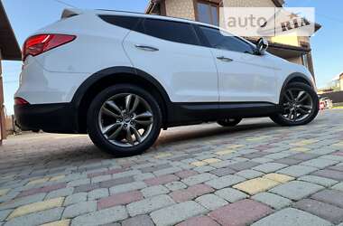Внедорожник / Кроссовер Hyundai Santa FE 2013 в 