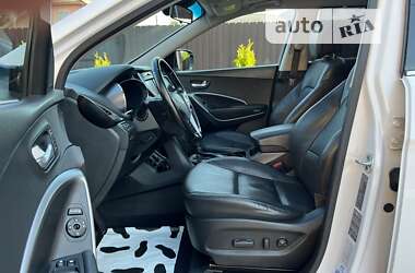 Внедорожник / Кроссовер Hyundai Santa FE 2013 в 