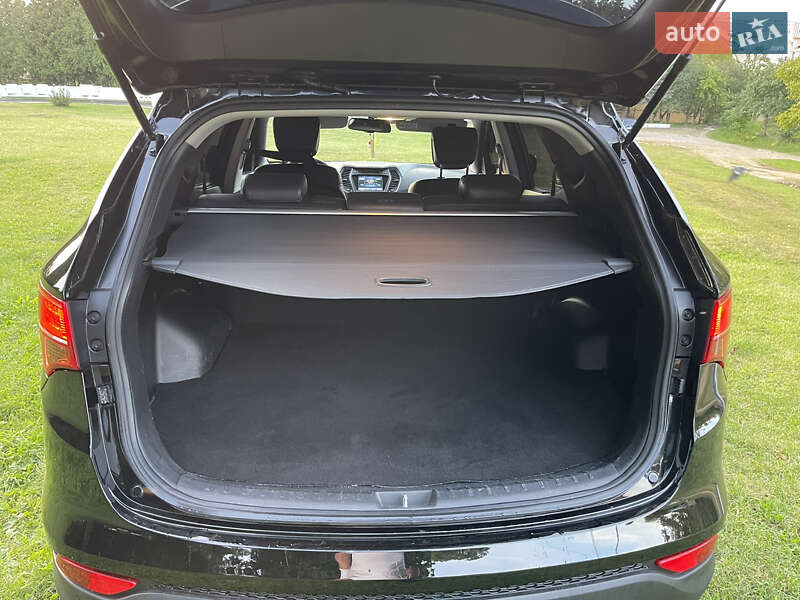 Позашляховик / Кросовер Hyundai Santa FE 2012 в Самборі