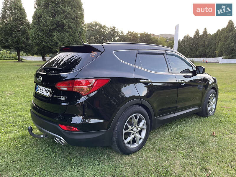 Позашляховик / Кросовер Hyundai Santa FE 2012 в Самборі