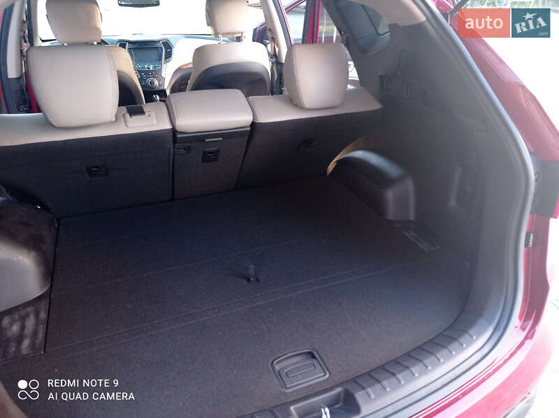 Позашляховик / Кросовер Hyundai Santa FE 2013 в Чернівцях