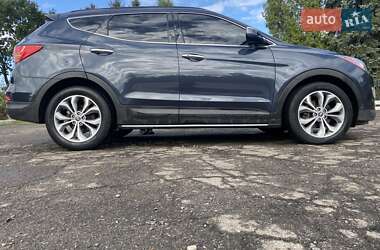 Внедорожник / Кроссовер Hyundai Santa FE 2013 в 
