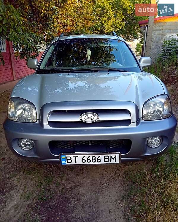 Внедорожник / Кроссовер Hyundai Santa FE 2006 в 