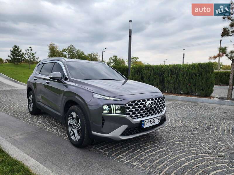 Внедорожник / Кроссовер Hyundai Santa FE 2020 в Днепре