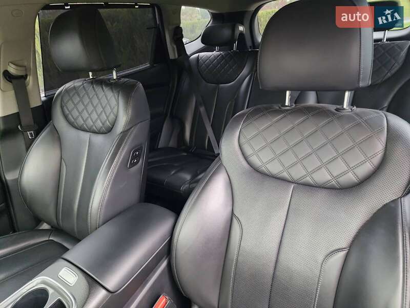 Внедорожник / Кроссовер Hyundai Santa FE 2020 в Днепре