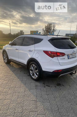 Позашляховик / Кросовер Hyundai Santa FE 2015 в 