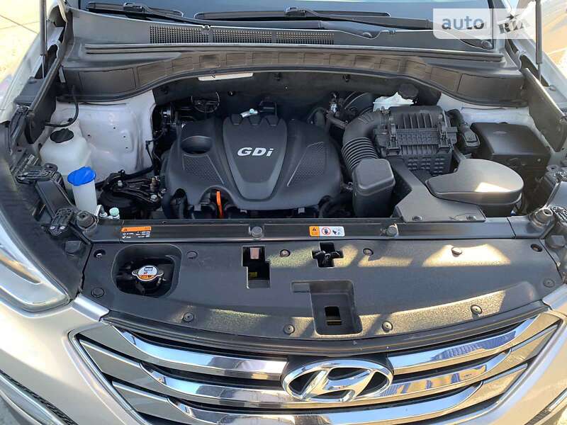 Внедорожник / Кроссовер Hyundai Santa FE 2012 в Одессе