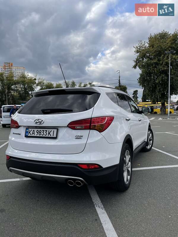 Позашляховик / Кросовер Hyundai Santa FE 2013 в Києві