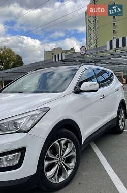 Внедорожник / Кроссовер Hyundai Santa FE 2013 в Киеве