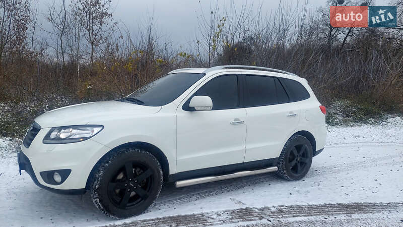 Позашляховик / Кросовер Hyundai Santa FE 2010 в Нововолинську