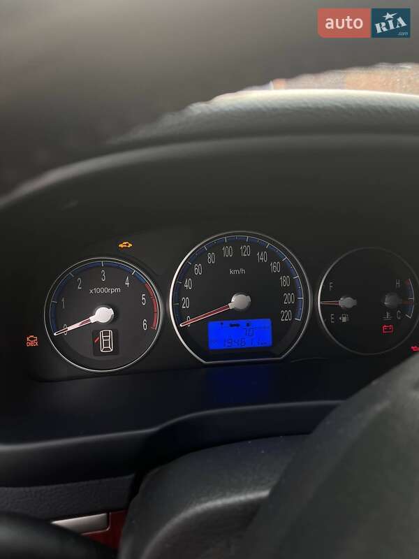 Внедорожник / Кроссовер Hyundai Santa FE 2007 в Луцке фото 22 Внедорожник / Кроссовер Hyundai Santa FE 2007 в Луцке