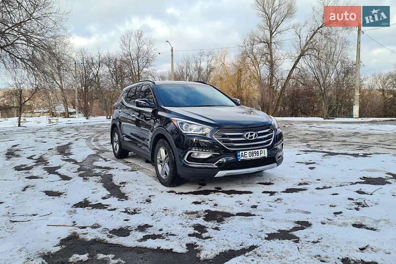 Внедорожник / Кроссовер Hyundai Santa FE 2017 в Днепре